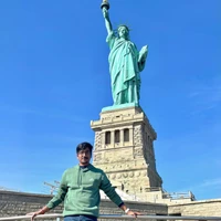 Surajit Dasgupta's profile picture